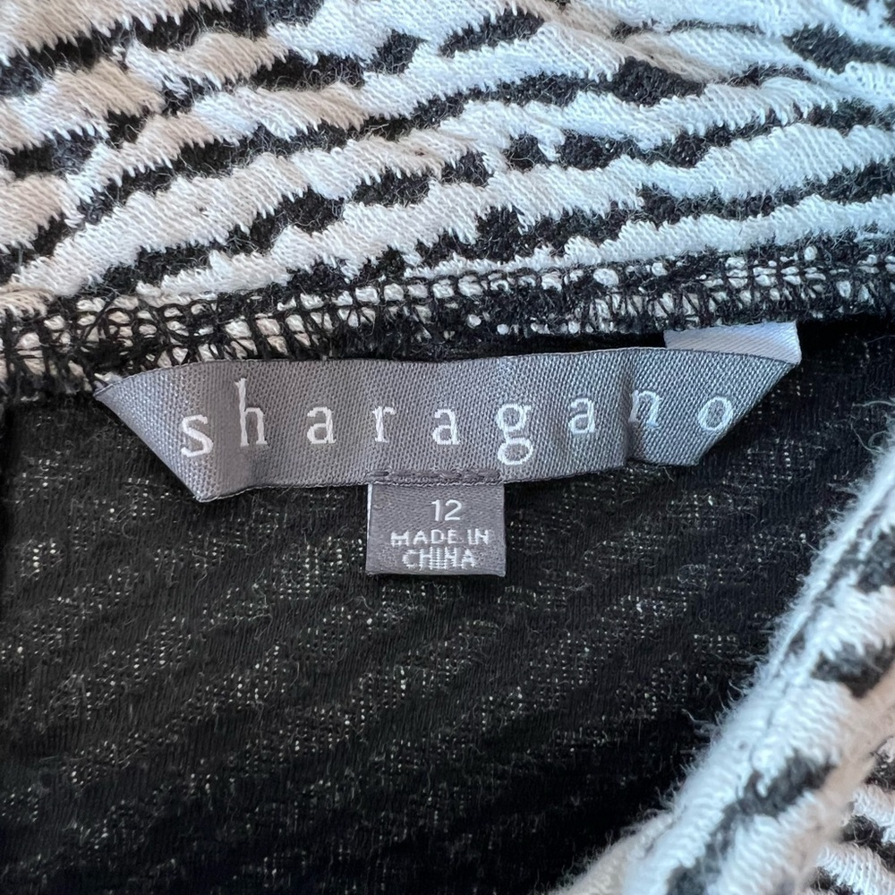 Sharagano Sleeveless Textured Knit Sheath Dress Size 12 Monochrome Pattern NWT - Picture 4 of 6